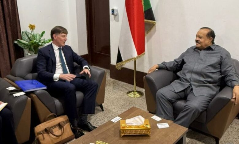 علي يوسف والمبعوث البريطاني امدر تايمز