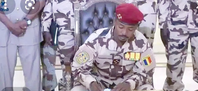 تشادpng امدر تايمز