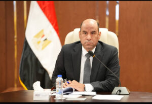تنفيذًا لتوجيهات الرئيس السيسي بتعزيز الحماية الاجتماعية للعمال.. كتب/طلعت مرسى إبراهيم