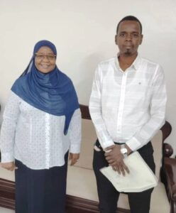 أكدت مفوض العون الإنساني الاتحادي، الدكتورة سلوى آدم بنية، التزام المفوضية بتقديم الدعم الكامل لعملية حصر نازحي ولاية شمال دارفور