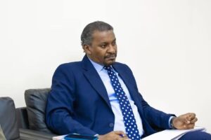 بحث وزير الدولة بوزارة المالية، المستشار محمد نور عبد الدائم، مع مدير صندوق البنك الإسلامي للتنمية للتمويل الميسّر