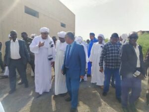 أعلن وزير الزراعة والري الاتحادي، البروفيسور عصمت قريشي عبد الله، قرب تشغيل المحطات النيلية الست ضمن المشروع القومي للمياه
