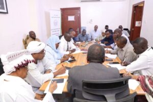 اعتمد اجتماع موسع لمفوضية العون الإنساني الاتحادية مع مفوضي الولايات، بمدينة بورتسودان، آلية جديدة لتحديث بيانات النازحين بصورة شهرية