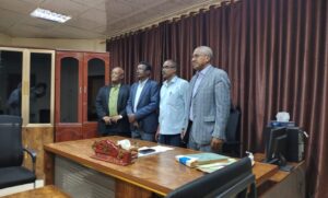 رئيس نقابة عمال التعليم بالسودان يشيد بجهود كنترول الشهادة الثانوية ويطالب بتحسين أوضاع المعلمين