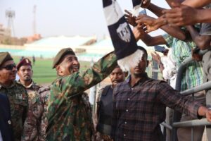 تفقد رئيس مجلس السيادة الانتقالي والقائد العام للقوات المسلحة عبدالفتاح البرهان ملعب استاد الخرطوم