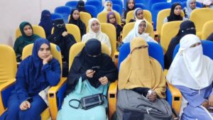 أكد المدير التنفيذي لمحلية بحري الأستاذ محمد أحمد الحاج أن القوافل الصحية التي تنظمها كليات الطب تمثل ركيزة أساسية في تعزيز الوعي الصحي