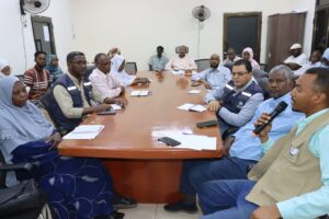 استعرضت وزارة الصحة بولاية الخرطوم، عبر مركز عمليات الطوارئ (EOC)، مؤشرات الوضع الوبائي وتقارير الأداء الأسبوعية للإدارات المختصة