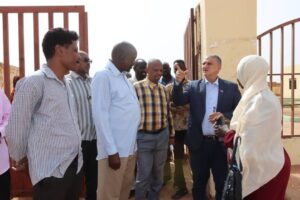 وجّه المدير العام لوزارة الصحة بولاية الخرطوم الوزير المكلّف، الدكتور محمود البدري، بالإسراع في استكمال ترتيبات تشغيل مركز صحي الحارة (52) بمحلية أمبدة،