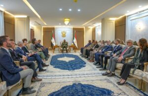 أطلع السيد رئيس مجلس السيادة الانتقالي الفريق أول الركن عبدالفتاح البرهان سفراء دول الاتحاد الأوروبي لدى السودان،