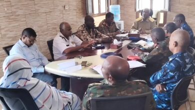 بحثت لجنة أمن محلية بحري خلال اجتماعها الدوري برئاسة المدير التنفيذي للمحلية الأستاذ محمد أحمد الحاج، مجمل الأوضاع الأمنية والخدمية والاجتماعية بالمحلية