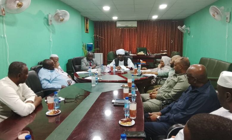 في إطار الجهود الرامية إلى كبح جماح الأسعار وتخفيف الأعباء المعيشية عن المواطنين، عقدت اللجنة الاقتصادية بولاية الخرطوم