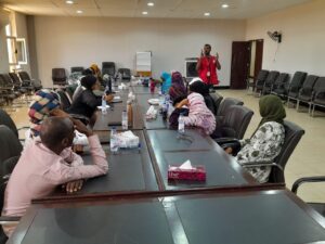 انطلقت بوزارة البنى التحتية والمواصلات، اليوم، الدورة التدريبية بعنوان "المعافاة النفسية ومعالجة آثار الحرب وإدارة الضغوط النفسية"،
