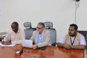 اختتمت وزارة الصحة بولاية الخرطوم ورشة مديري تعزيز الصحة بالمحليات برعاية منظمة سابا، وسط تأكيدات بأن التوعية الصحية والمشاركة المجتمعية تمثلان خط الدفاع الأول لحماية المجتمع.
