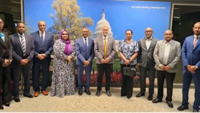 وصل وزير الصحة السوداني إلى واشنطن للمشاركة في مؤتمر يناقش إعادة إعمار القطاع الصحي، وبحث شراكات مع منظمات دولية لدعم استعادة الخدمات الطبية في السودان.