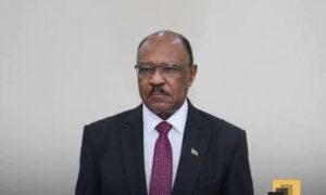 بحث وزير الخارجية السوداني السفير محيي الدين سالم مع الأمين العام لجامعة الدول العربية