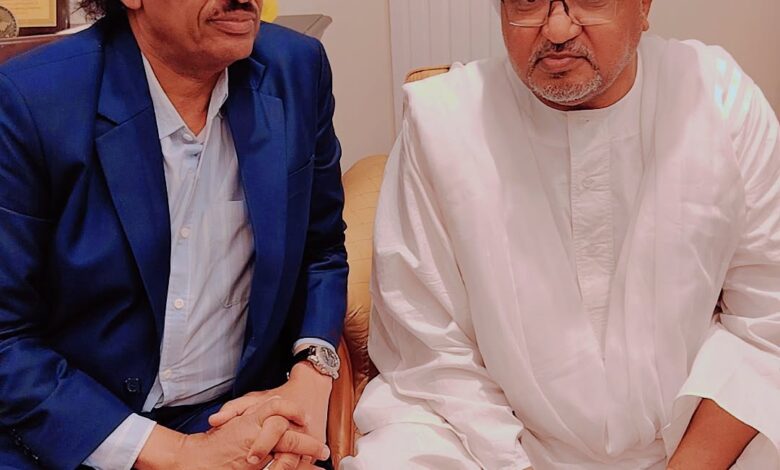 حوار صحفي مع الدكتور أحمد الأموي، رئيس لجنة تسيير الجالية السودانية بجدة، حول خطة اللجنة لخدمة السودانيين، ودورها في دعم المواطنين بالتزامن مع قرب افتتاح القنصلية السودانية الجديدة بجدة