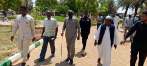 والي الخرطوم أحمد عثمان حمزة يتفقد مرافق أمبدة الخدمية ويوجه بتأهيل المستشفيات ومشرحة أمبدة وإعادة تشغيل الأقسام الصحية المتوقفة.