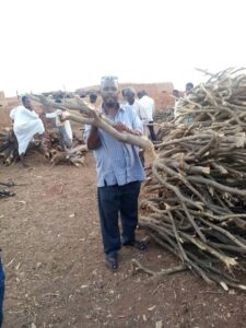 غابات الخرطوم تنفذ حملة تفتيش واسعة بود أبوصالح لضبط مخالفات قطع الأشجار، وسط تحذيرات من مخاطر القطع الجائر وتدهور الغطاء النباتي والتصحر.