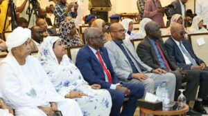 وزير العدل يؤكد التزام الحكومة بتنفيذ توصيات ملتقى شركاء الرعاية، فيما أعلن وزير الموارد البشرية خارطة طريق من خمسة محاور ضمن إعلان الخرطوم لتنفيذ 30 توصية.