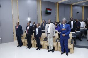 أكد رئيس مجلس السيادة عبدالفتاح البرهان التزام الدولة بتنفيذ مخرجات الحوار الوطني، وجدد رفض وجود أي مليشيا داخل الدولة بعد انتهاء الحرب، كما دعا الأمريكيين لزيارة السودان والوقوف على الأوضاع ميدانياً.
