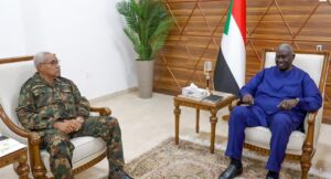 نائب رئيس مجلس السيادة مالك عقار يطلع على الأوضاع الأمنية والإنسانية في غرب كردفان، ويؤكد دعم الحكومة لجهود الاستنفار وتوفير الاحتياجات الإنسانية للنازحين.