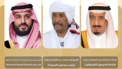 بعث الفريق أول عبدالفتاح البرهان برقيتي تهنئة إلى الملك سلمان والأمير محمد بن سلمان بمناسبة اليوم الوطني السعودي، مؤكداً عمق العلاقات بين السودان والسعودية.