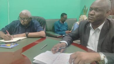 وزارة الزراعة بالخرطوم تبحث مشروعات برنامج الموارد الطبيعية المستدامة بريف شرق النيل، والتي شملت تأهيل محطات مياه ومزارع نسوية وتشييد 434 ترساً ترابياً وتطوير 2000 فدان من الغابات والمراعي.
