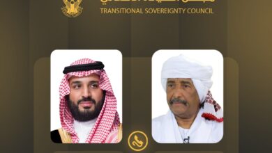 البرهان يجري اتصالاً هاتفياً مع ولي العهد السعودي محمد بن سلمان، ويؤكد تضامن السودان مع المملكة ودعم الإجراءات المتعلقة بسيادتها وأمنها، فيما جددت السعودية حرصها على استقرار السودان وسيادته ووحدته.