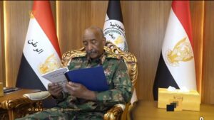 رئيس مجلس السيادة عبد الفتاح البرهان يعتمد نتيجة الشهادة السودانية للعام 2025–2026 تمهيداً لإعلانها الخميس، بمشاركة 559 ألف طالب وطالبة في 3333 مركزاً داخل السودان وخارجه.