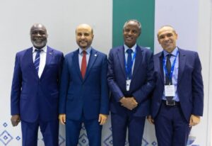 السودان يبحث مع صندوق أوبك للتنمية الدولية تسوية المتأخرات المالية عبر تمويل جسري ومفاوضات فنية، تمهيداً لاستئناف التمويل التنموي ودعم قطاعات الزراعة والطاقة والبنية التحتية.