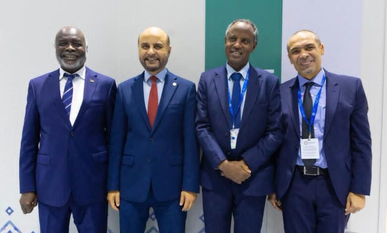 السودان يبحث مع صندوق أوبك للتنمية الدولية تسوية المتأخرات المالية عبر تمويل جسري ومفاوضات فنية، تمهيداً لاستئناف التمويل التنموي ودعم قطاعات الزراعة والطاقة والبنية التحتية.