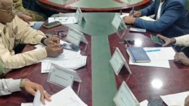 اللجنة الاقتصادية بولاية الخرطوم تبحث كبح أسعار الخبز، وتقترح محفظة لاستيراد الدقيق، وتوصي بتوسيع منافذ البيع وتأمين الوقود لدعم الموسم الزراعي.