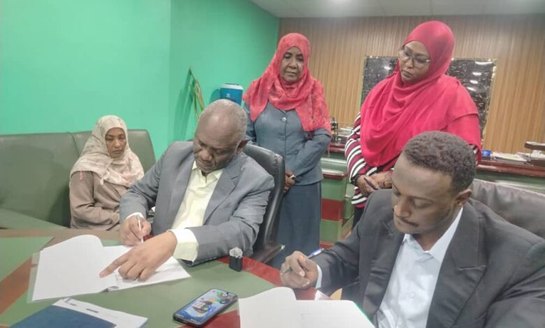 وزارة الزراعة والثروة الحيوانية والري بولاية الخرطوم توقع مذكرة تفاهم مع اتحاد شباب السودان لدعم الإنتاج الزراعي والحيواني وتدريب الشباب وتمكينهم اقتصادياً.