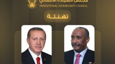البرهان يهنئ الرئيس التركي رجب طيب أردوغان بذكرى يوم الجمهورية، ويؤكد حرص السودان على تعزيز العلاقات الأخوية والتعاون الثنائي مع تركيا في مختلف المجالات.