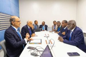 السودان وصندوق النقد الدولي يبحثان في بانكوك متابعة تنفيذ خارطة الطريق، وتطوير المساعدات الفنية، وتحسين البيانات الاقتصادية والمالية وتعزيز القدرات المؤسسية.
